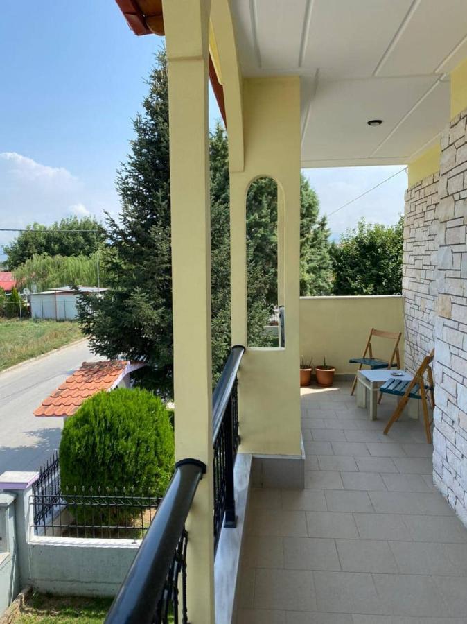 Polys And Paraskevi With View Apartment Ptolemaida