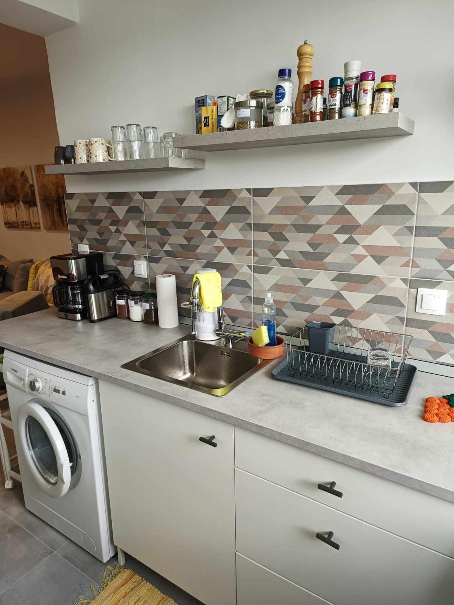 Apartment Polys And Paraskevi With View *
