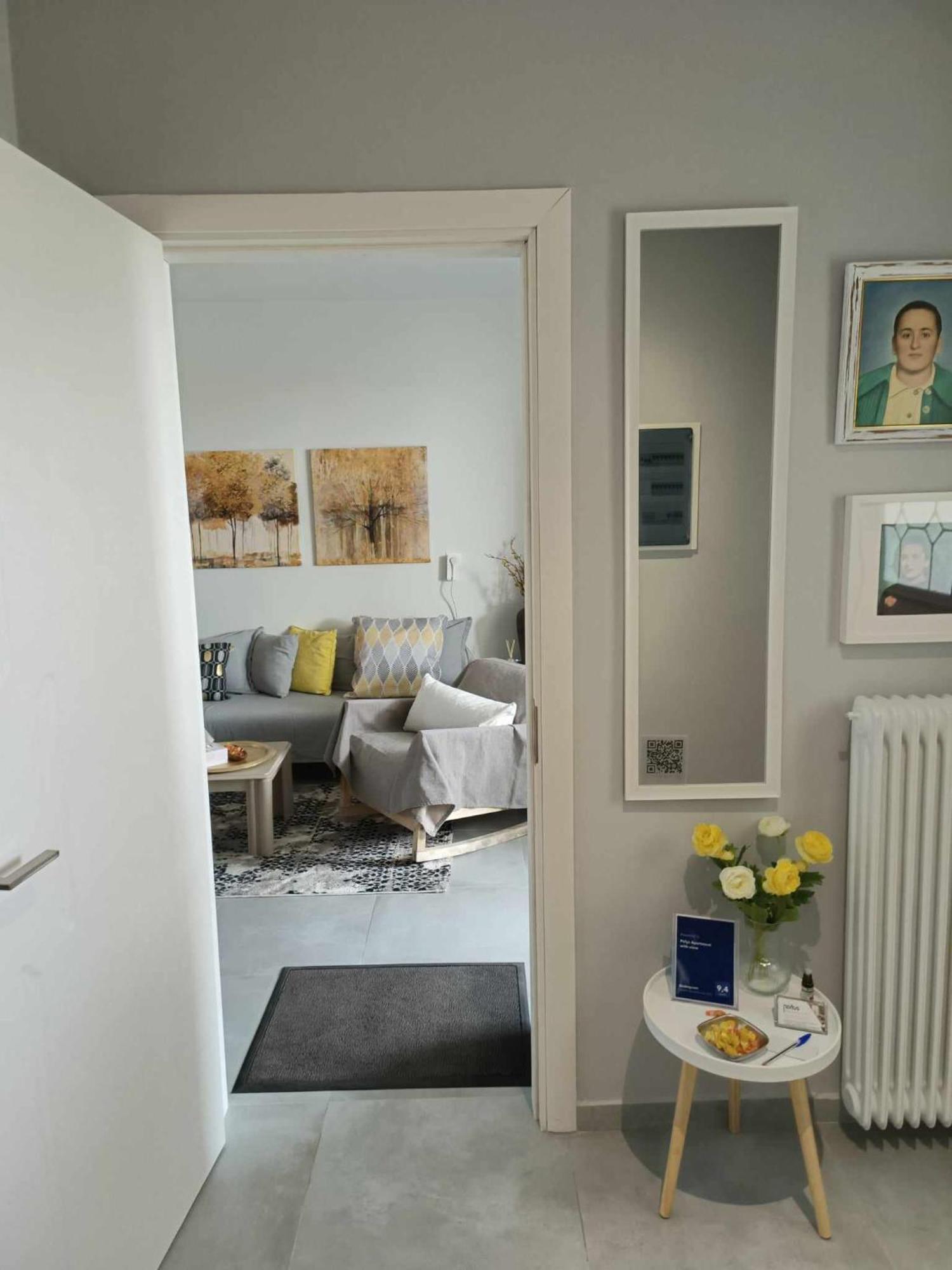 Apartment Polys And Paraskevi With View