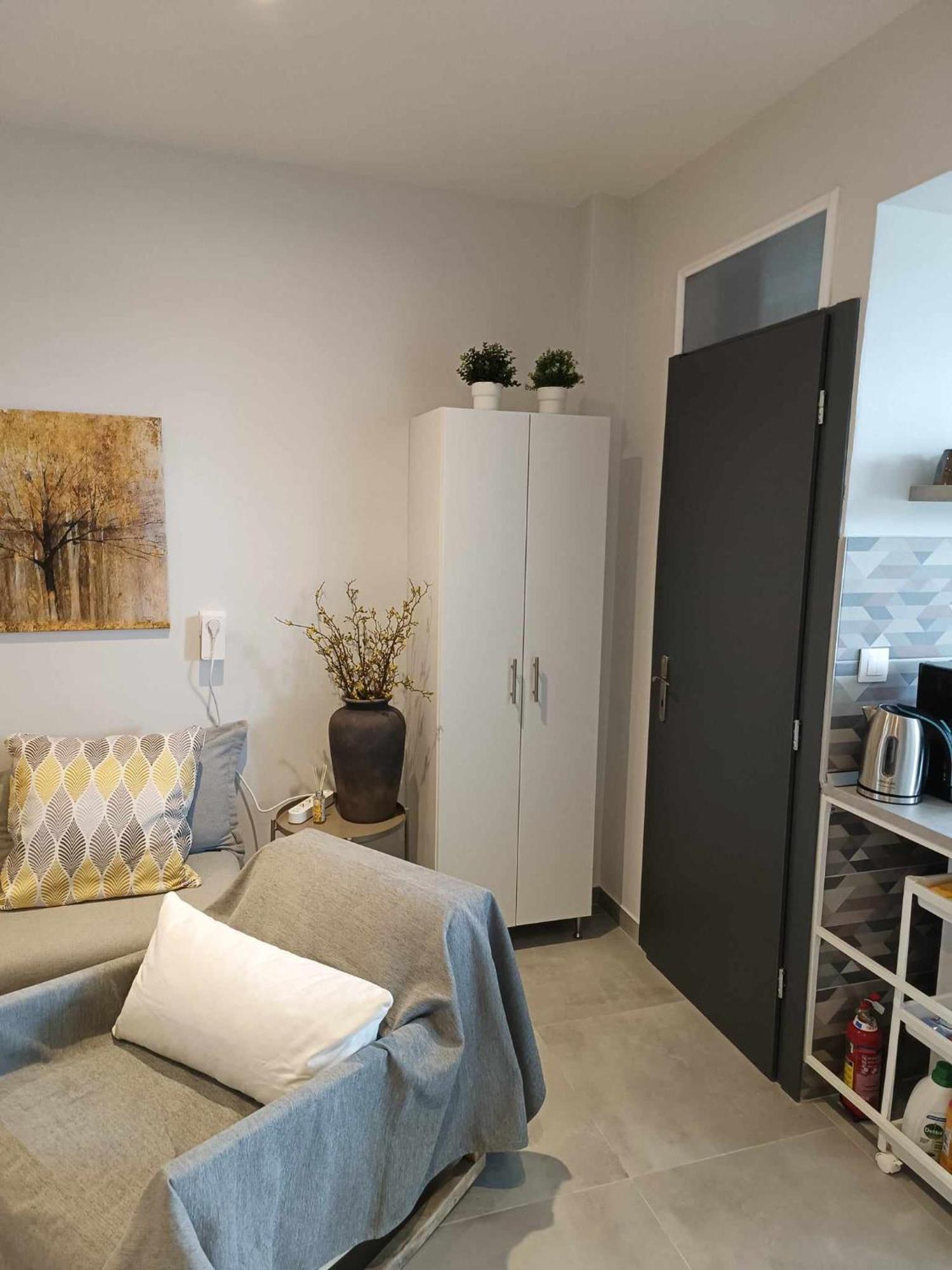Polys And Paraskevi With View Apartment *