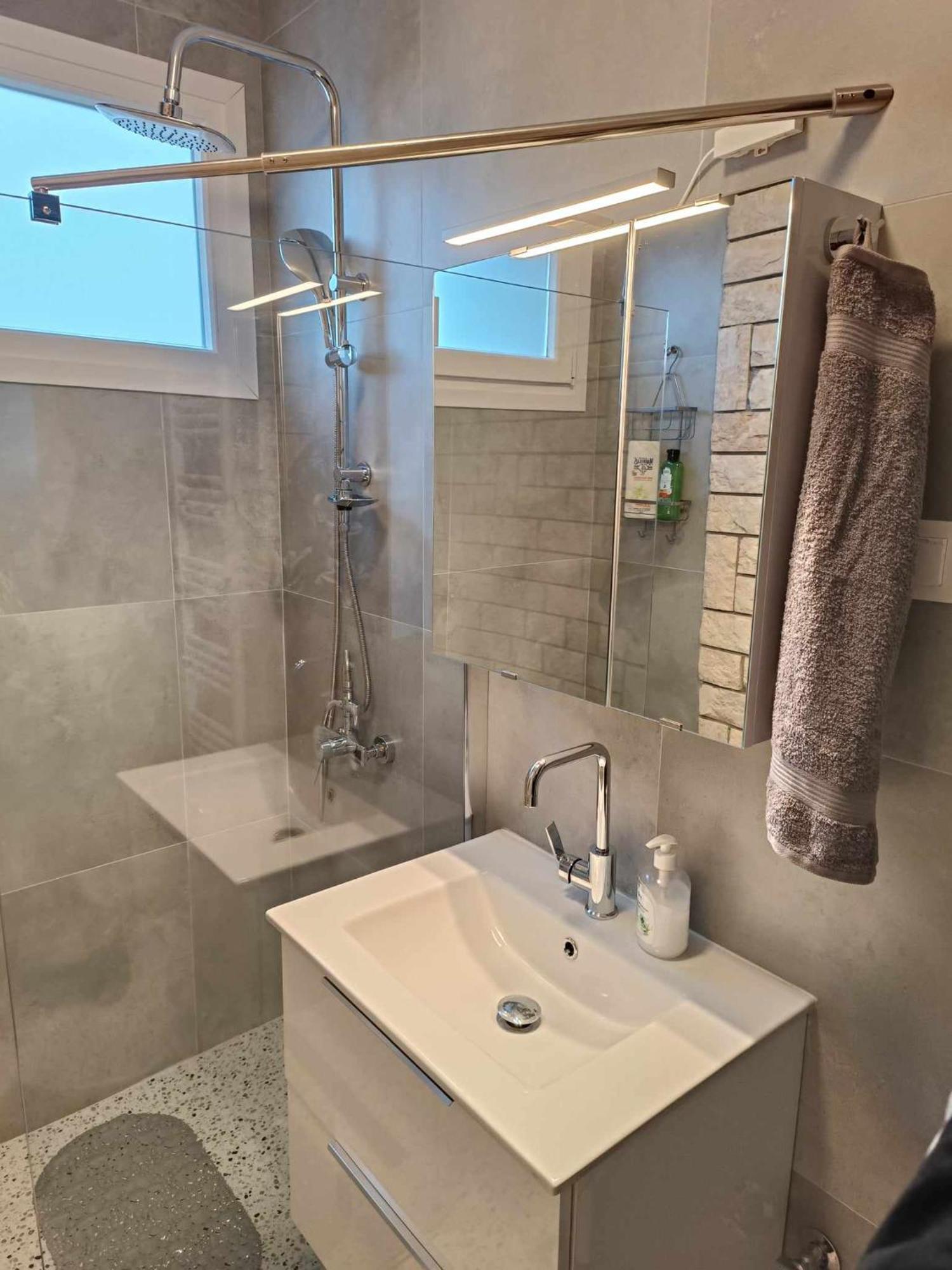 Apartment Polys And Paraskevi With View Ptolemaida