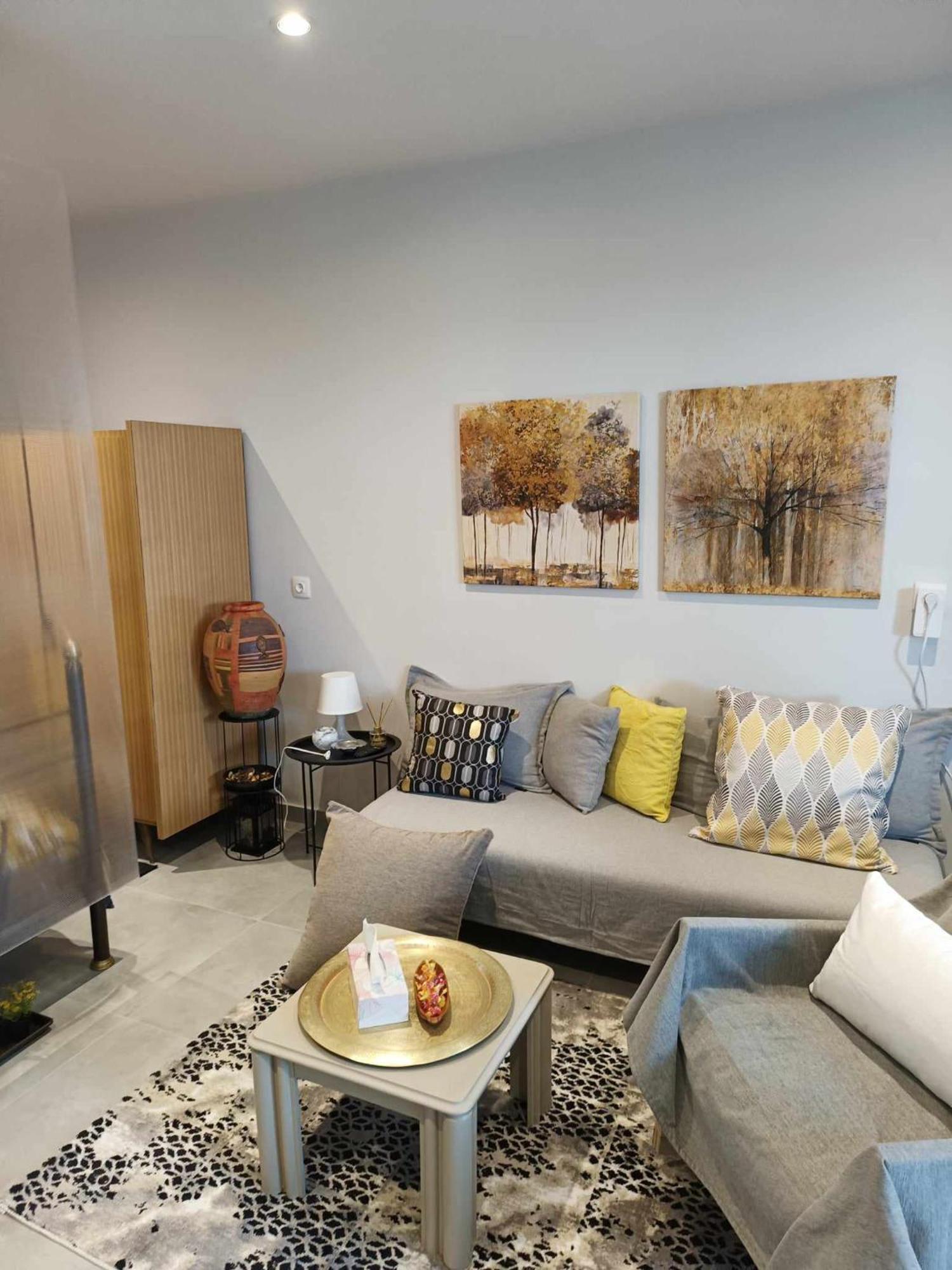 Polys And Paraskevi With View Apartment