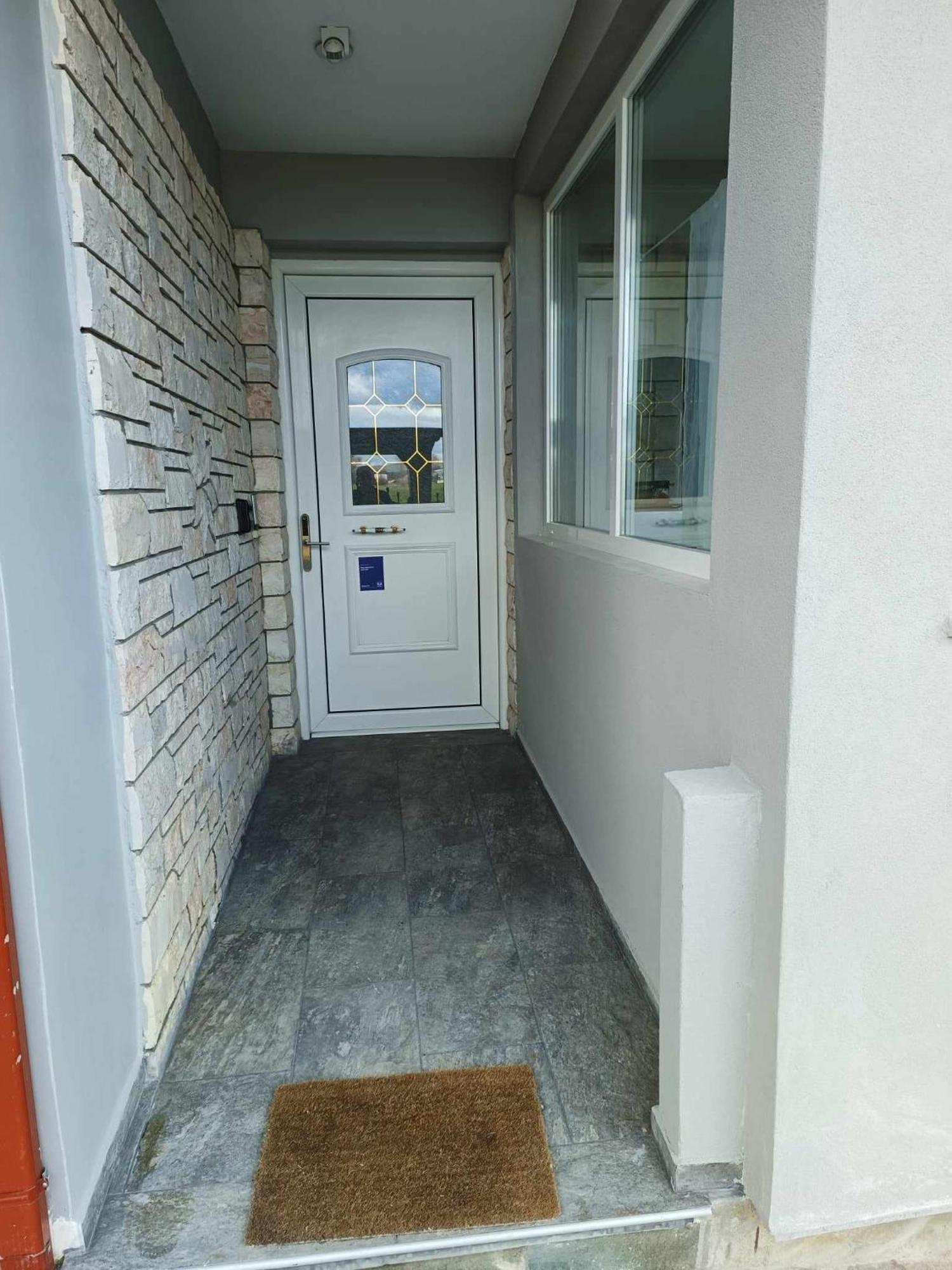 Polys And Paraskevi With View Apartment